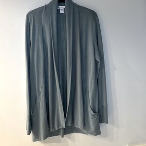 Athleta pranayama wrap